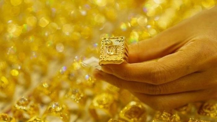 Giá vàng sáng 09/03: Mở tuần yên ắng tại 185 triệu, nhẫn PNJ rẻ hơn miếng SJC 2 triệu đồng