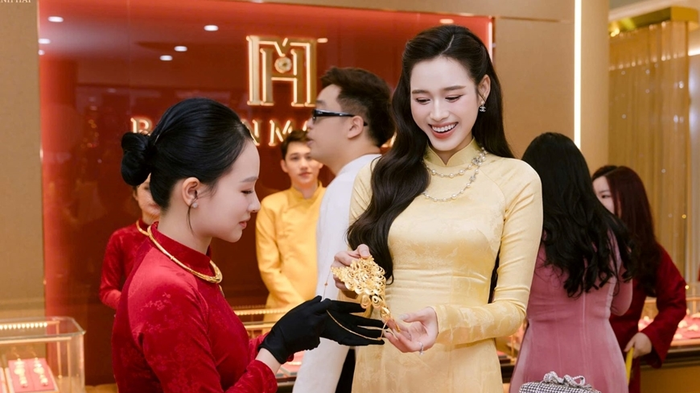 Giá vàng sáng 10/03: SJC mở cửa giữ nguyên 184,1 triệu, nhẫn BTMC đắt nhất thị trường ở 184,5 triệu