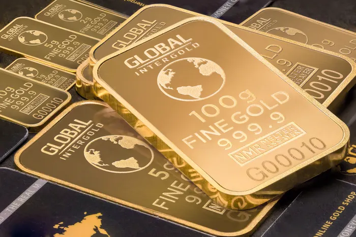 Vàng thế giới tối 16/07: XAU/USD dao động quanh 4.050 USD khi dữ liệu CPI và PPI mềm đối đầu rủi ro lạm phát từ dầu thô — thị trường chờ tín hiệu rõ ràng hơn từ Fed