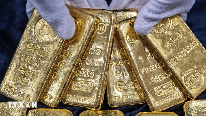 Cách tính giá vàng từ USD sang VND: Công thức quy đổi chuẩn nhất kèm ví dụ thực tế 2026