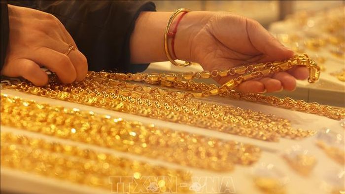 Giá vàng tối 28/02: Chốt tuần trên 5.278 USD nhờ căng thẳng địa chính trị và USD suy yếu