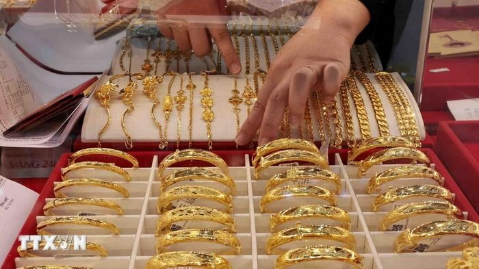 So sánh giá vàng miếng và nhẫn tại SJC, DOJI, PNJ, BTMC, Phú Quý ngày 01/03: Chênh lệch nhẫn tới 6 triệu đồng